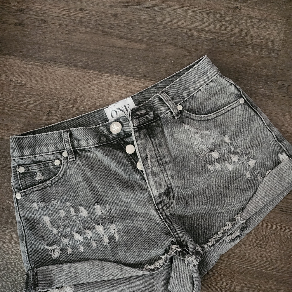 Authentic One Teaspoon Gray Distressed Jean Shorts